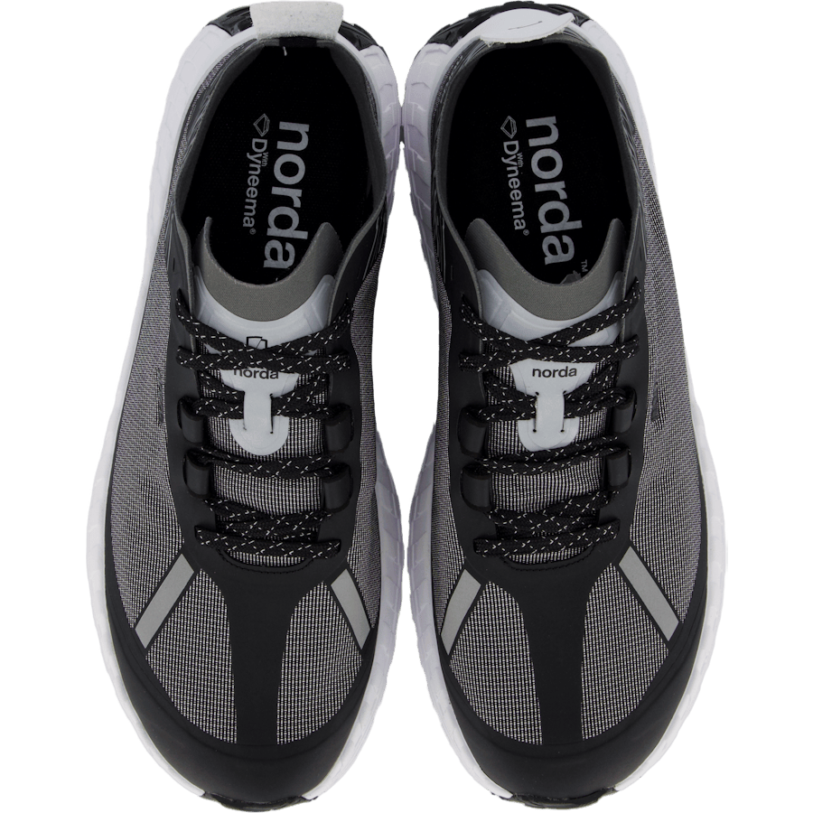 Norda N001 Black/white