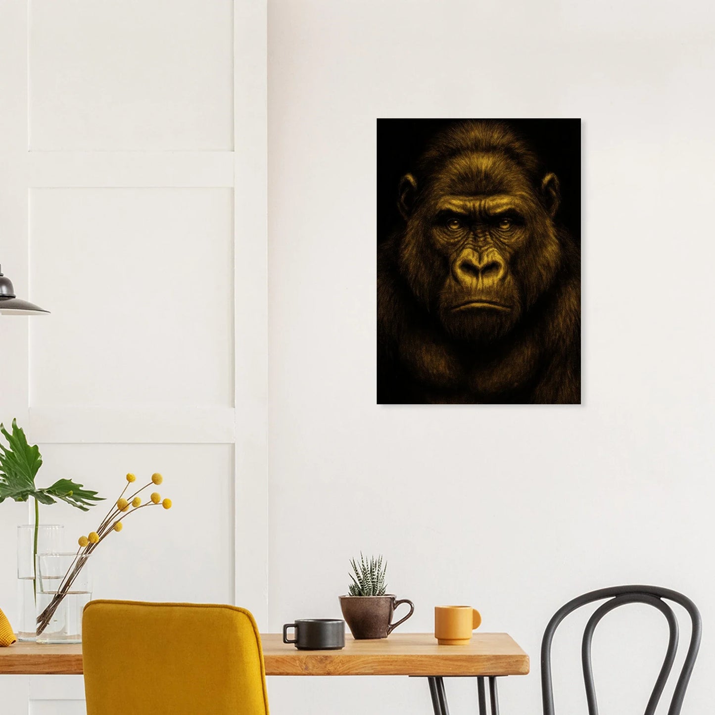 Djur: Gyllene Gorilla Konsttryck – Uttrycksfull Väggkonst i Olika Storlekar