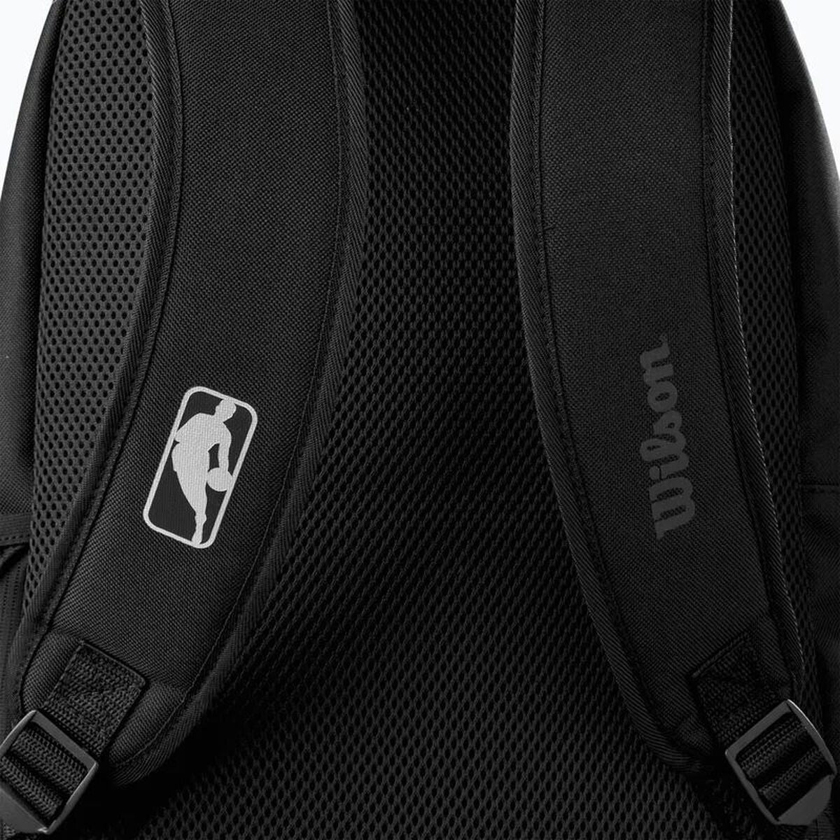 Ryggsäck Wilson NBA Team, sportig, sidofickor för vattenflaska