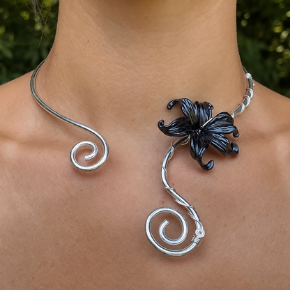 Iris Flower Choker