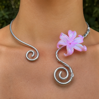 Iris Flower Choker
