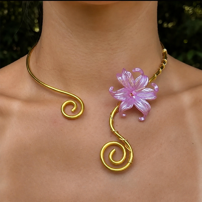 Iris Flower Choker