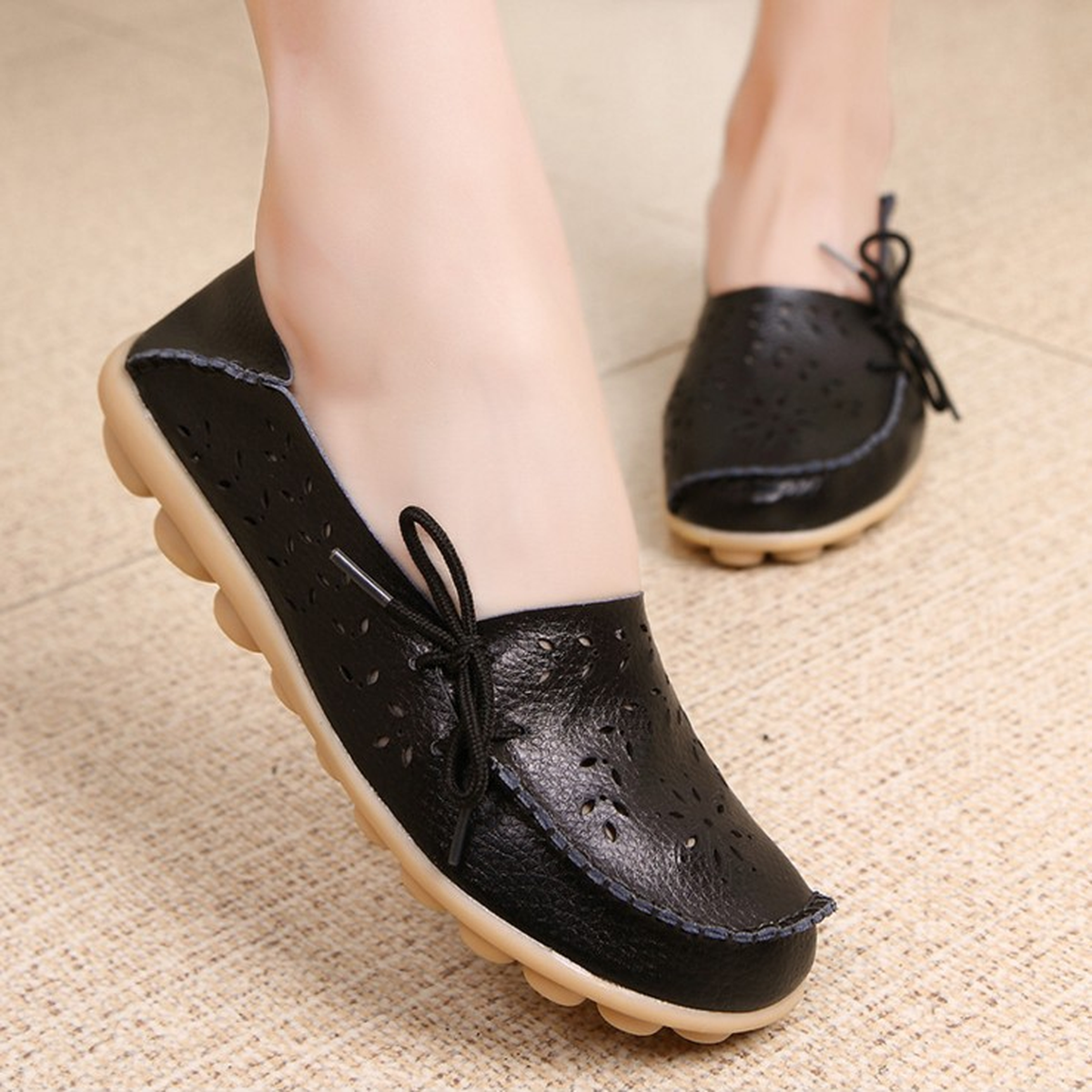 Women's Perforated Casual Shoes