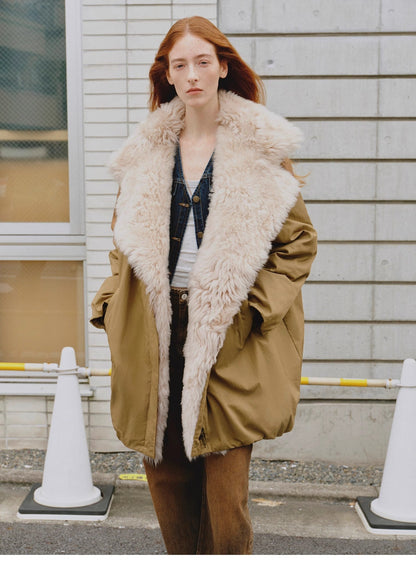 Fur coat with detachable fur collar - goose down parka