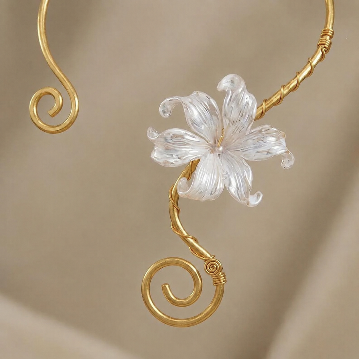Iris Flower Choker