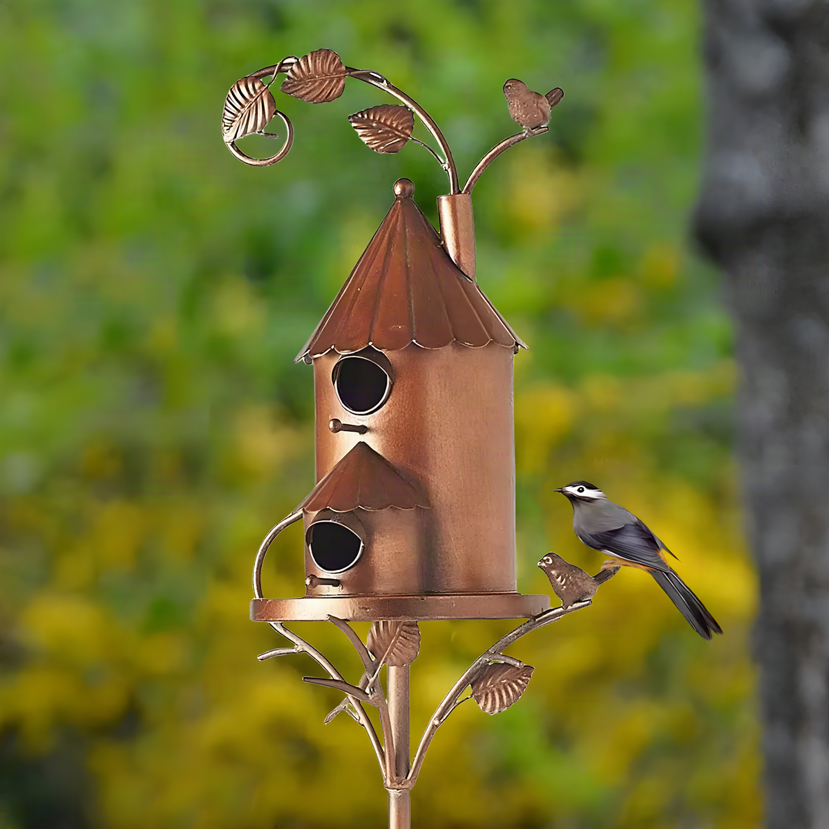 Metal Garden Birdhouse