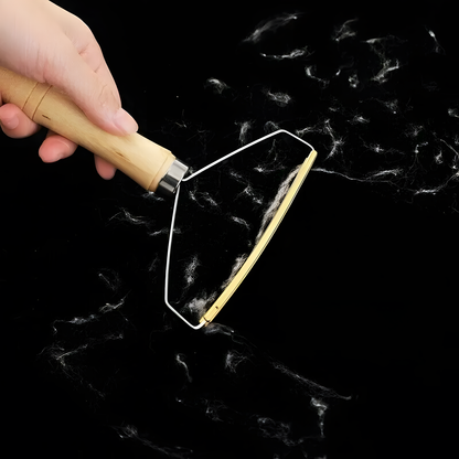 Wooden-Handle Lint Scraper