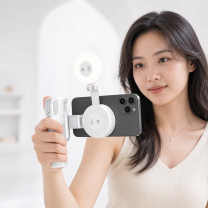 4-in-1 Magnetic Selfie Grip