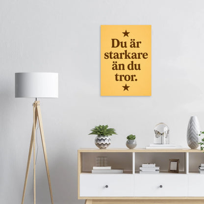 Du är starkare än du tror – Inspirerande Typografi Affisch i Mjuk Guldton