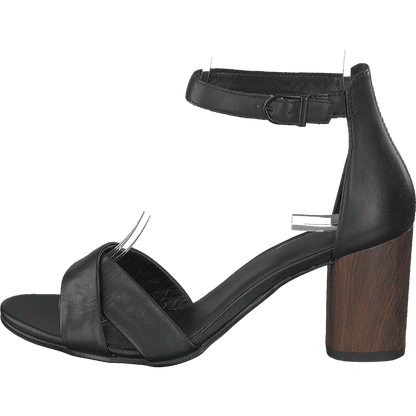 Carol 4737-001-20 Black