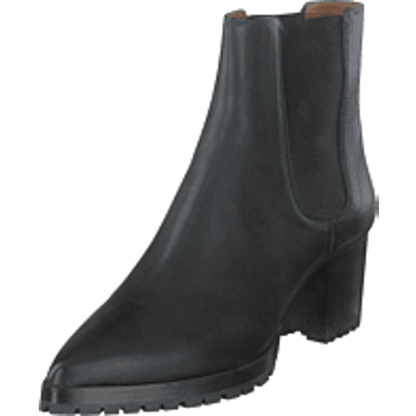 Sable Tractor Black