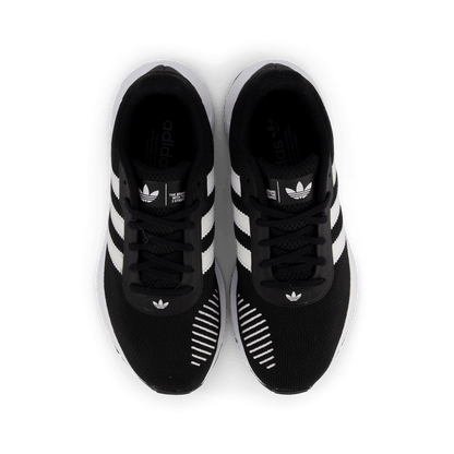 Swift Run Rf Core Black/ftwr White/core Bla