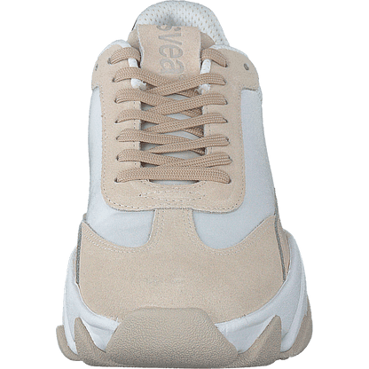 Lace Sneaker Broken White