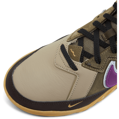 LeBron XVIII Low