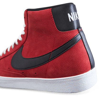 Nike Blazer Mid '77 Emb