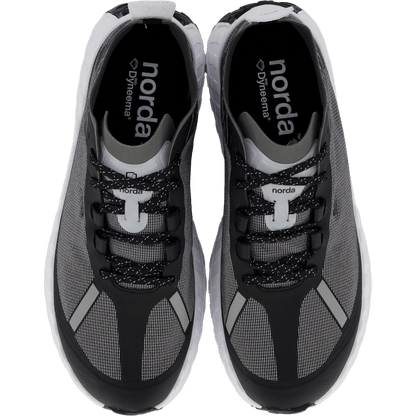 Norda N001 Black/white