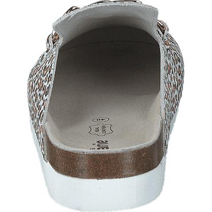 Chloe Leopard
