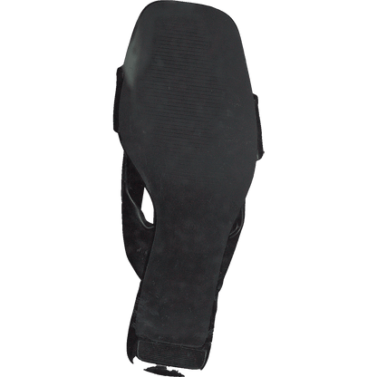97-20636 Black