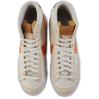 Blazer Mid '77 Emb