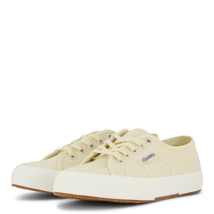 2750 Cotu Classic Beige Light Eggshell