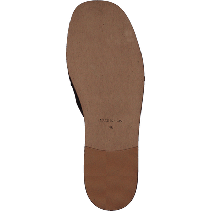 Svea Black