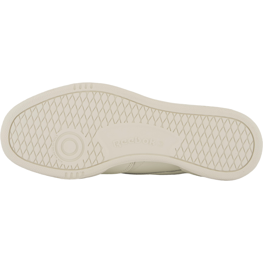 Club C 85 White