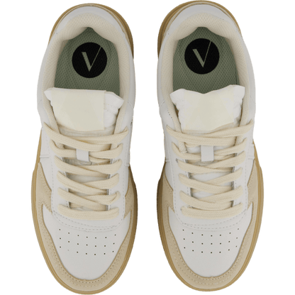 Uncover White Gum