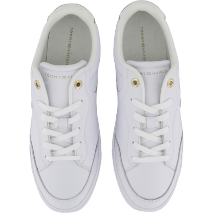 Essential Chic Court Sneaker White