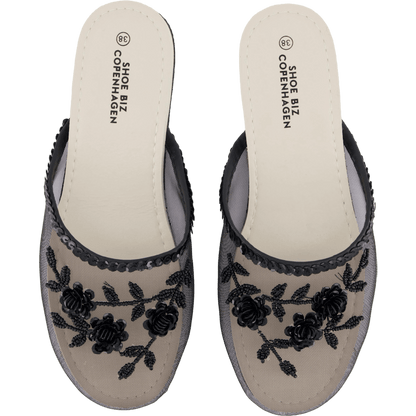 Pomona Black