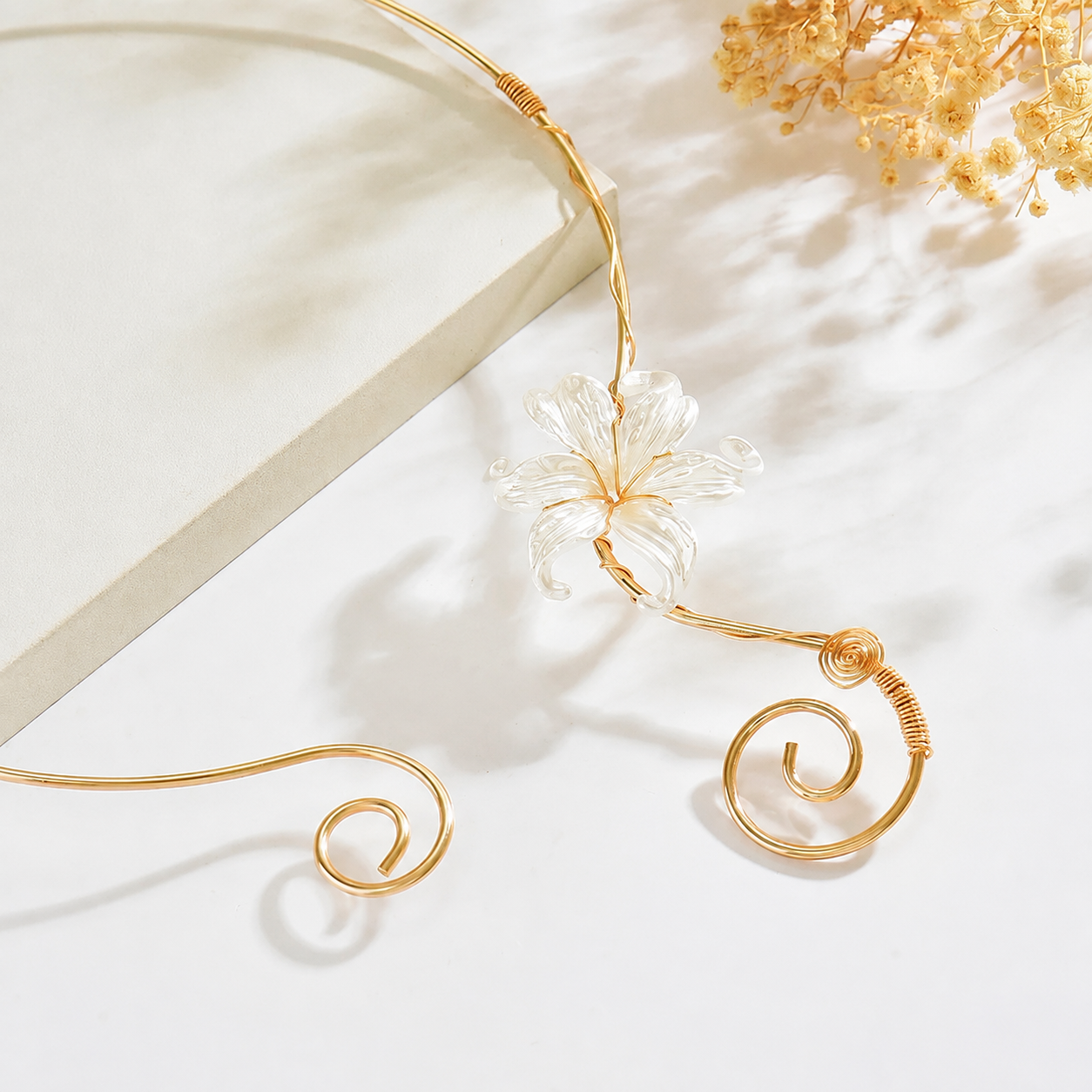 Iris Flower Choker