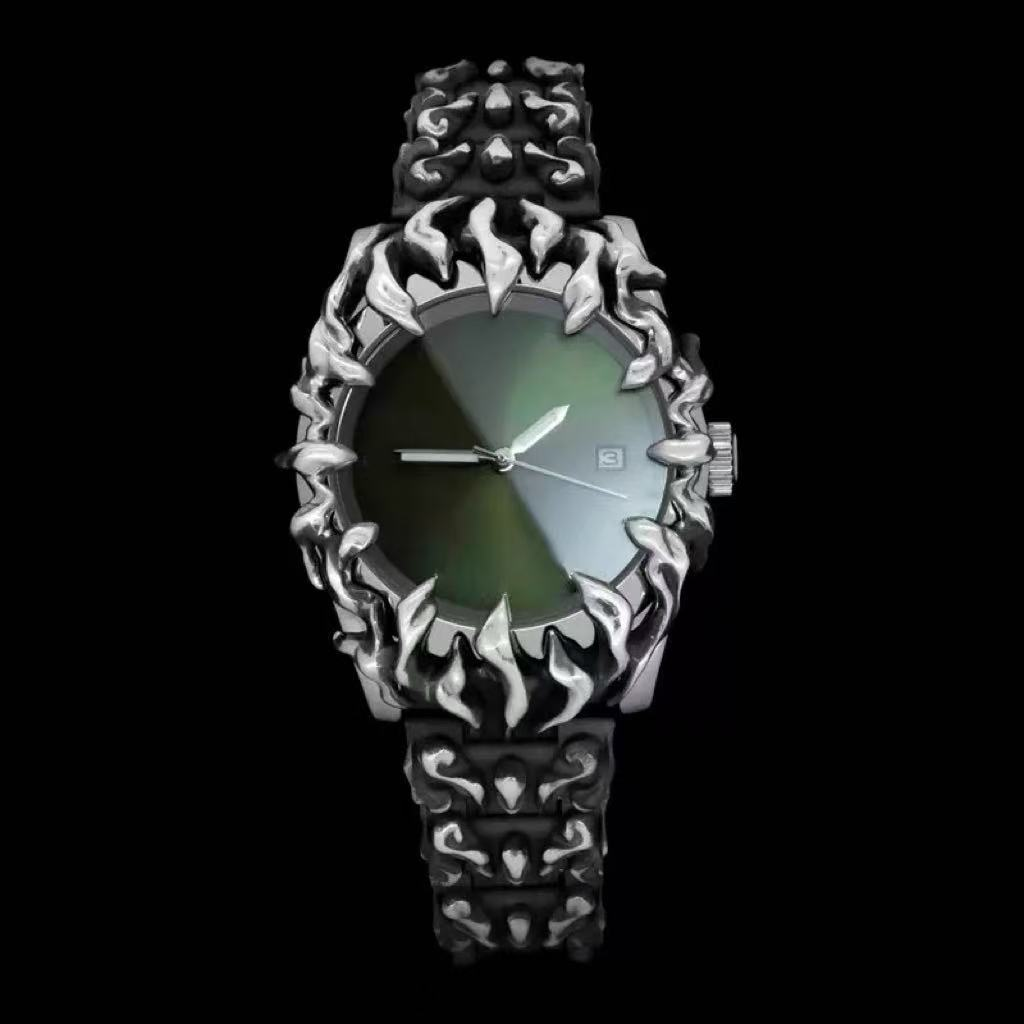 Claw-Shaped Fashion Watch