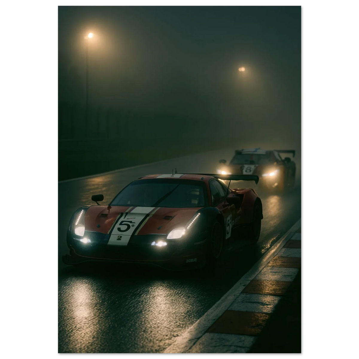 Bilar i Dimma: Dynamisk MotorSport Poster för Entusiasten
