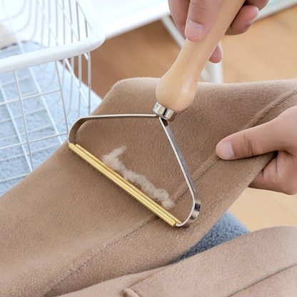Wooden-Handle Lint Scraper