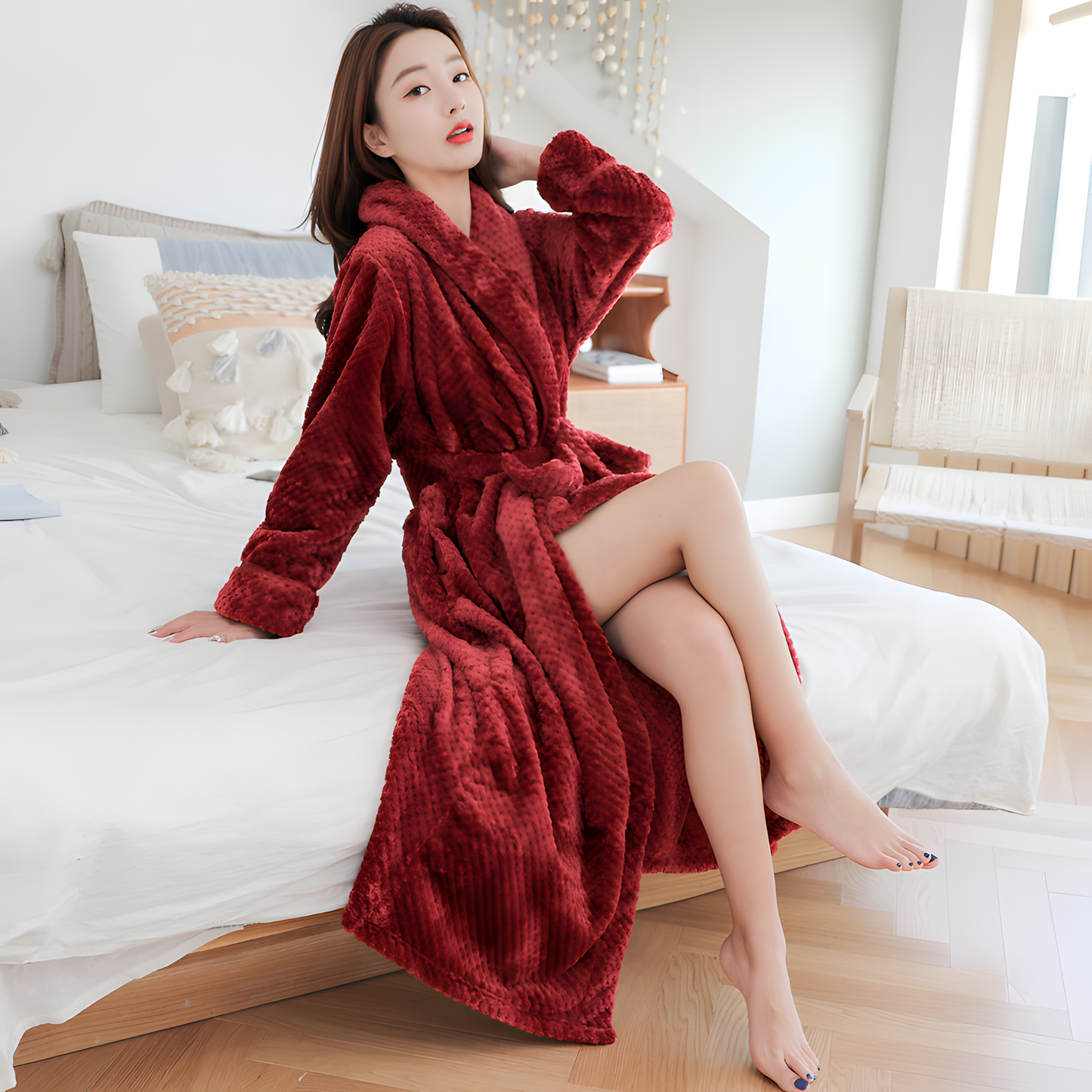 Women's Plush Hooded Bathrobe
