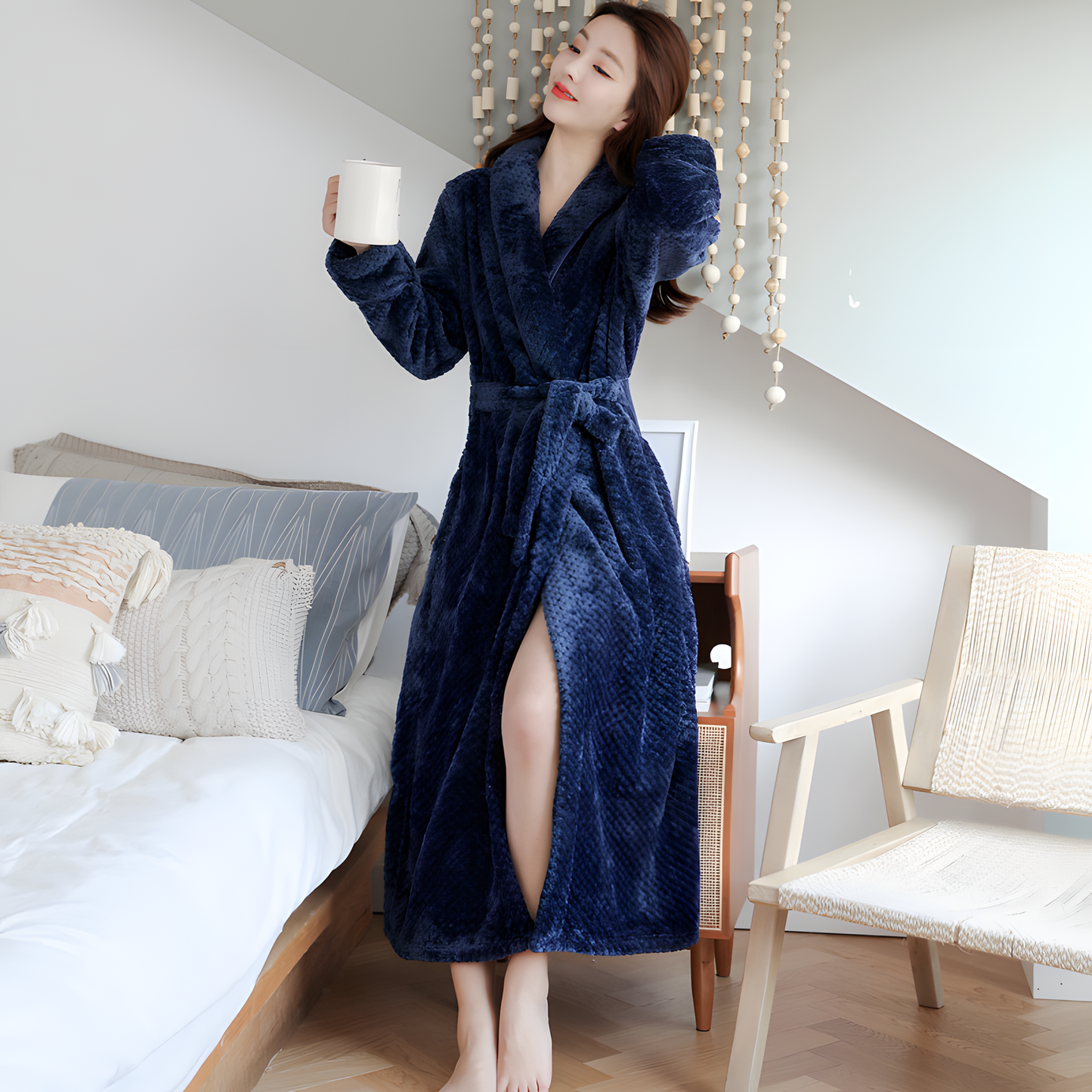 Women's Plush Hooded Bathrobe