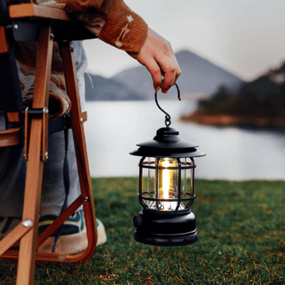 Bärbar campinglampa