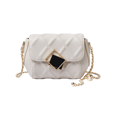 Geometric Lock Quilted Shoulder Bag-5