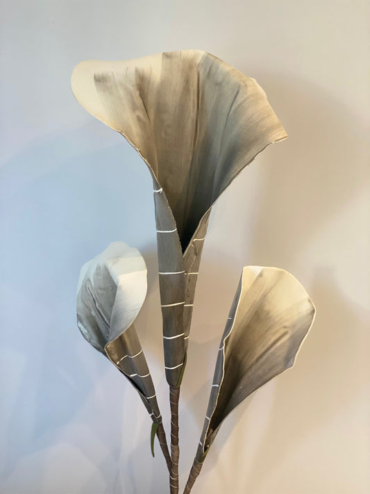 Madeleine Konstgjord Blomma Grå