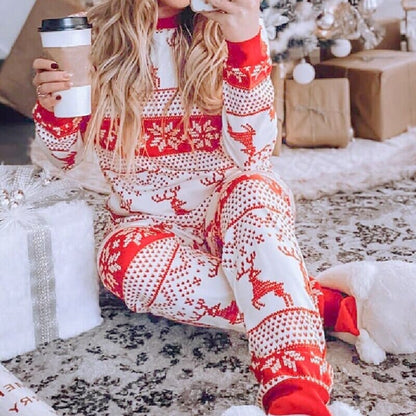 Familje julpyjamas – matchande pyjamas för hela familjen